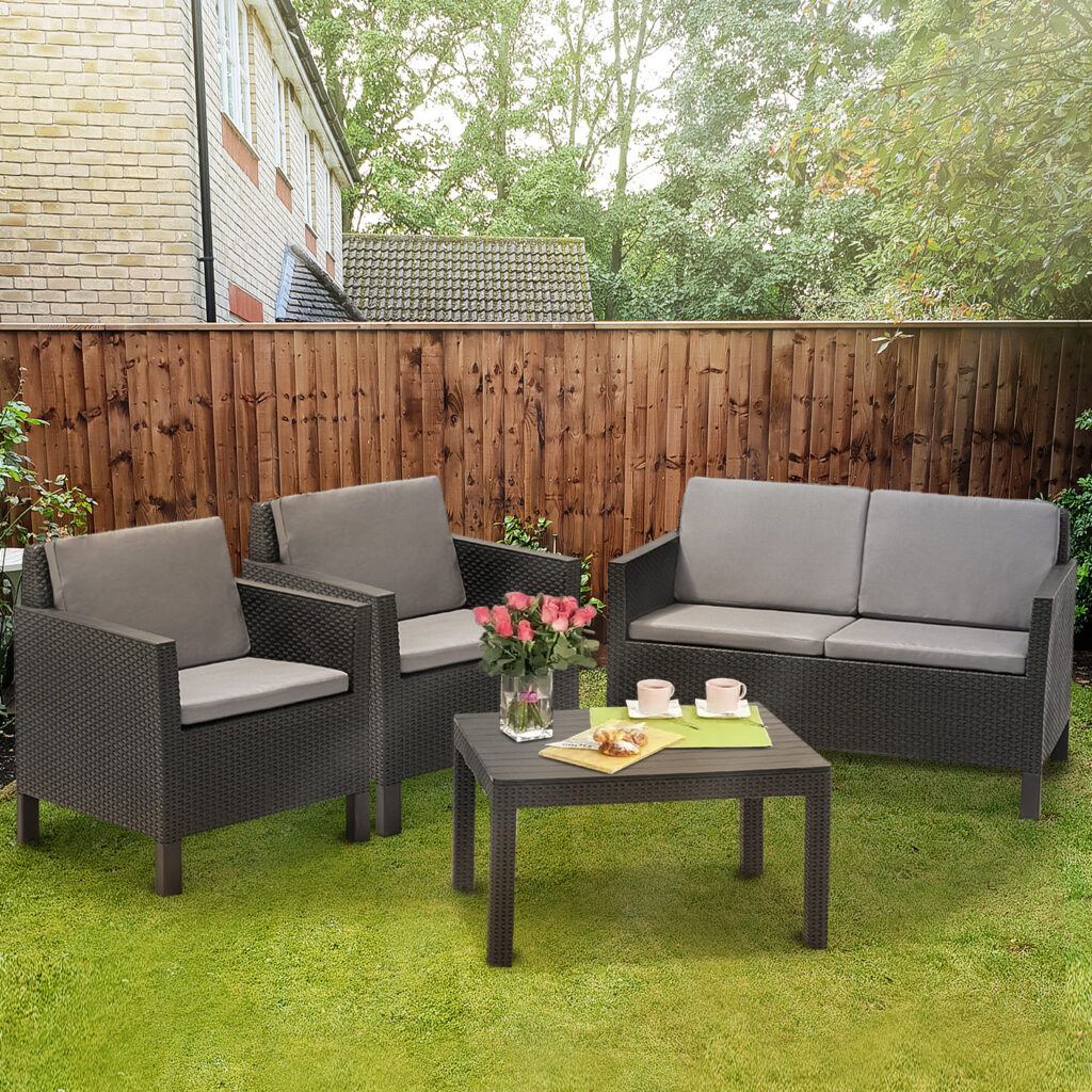 Keter Chicago 4 Seater Garden Patio Lounger Set